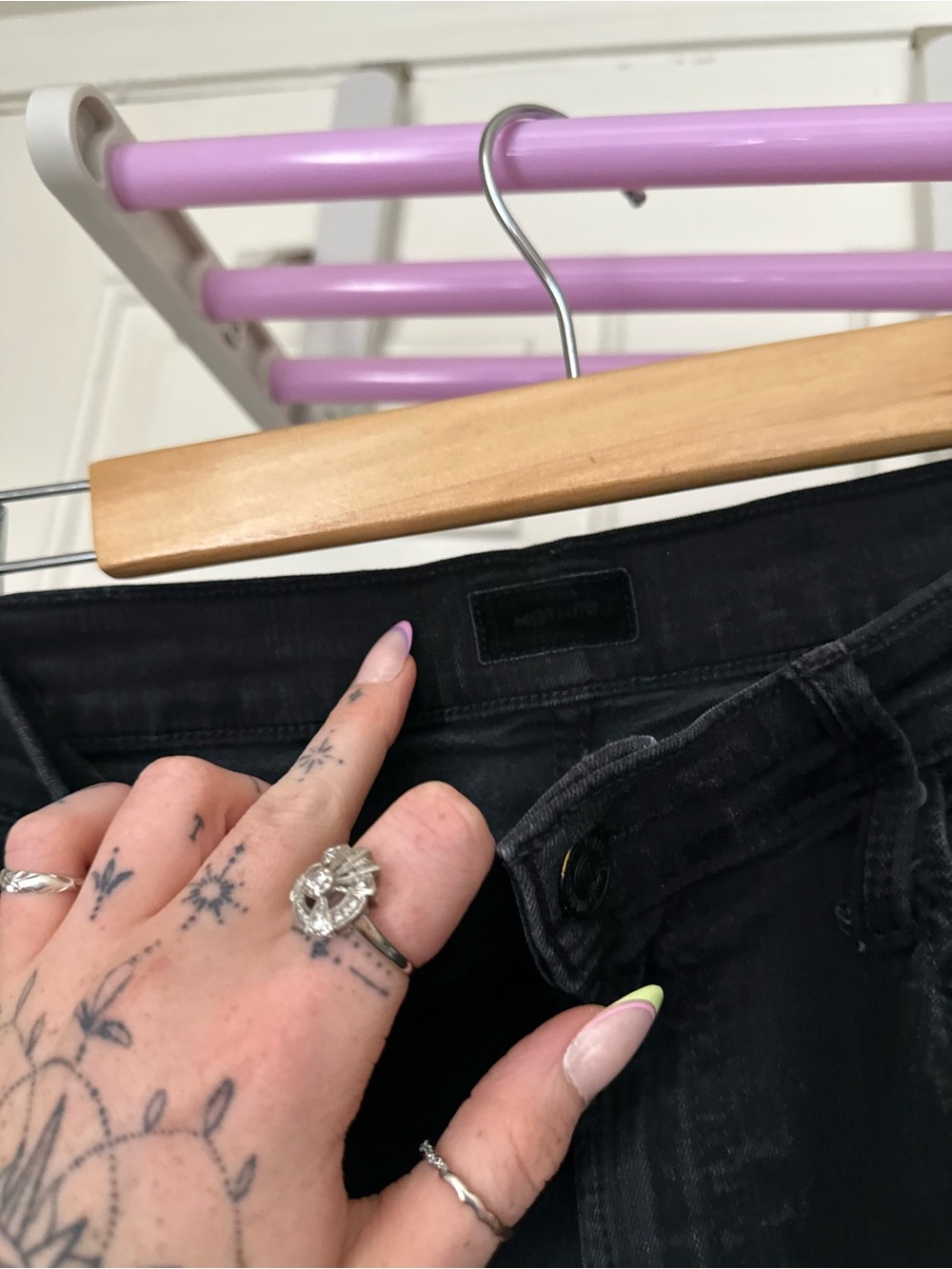 MOTHER High-Waisted Rider Ankle Jeans In Not Guilty - Picture 4 of 7